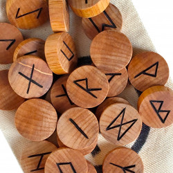 PUIDUST käsitöö ruunikomplekt 